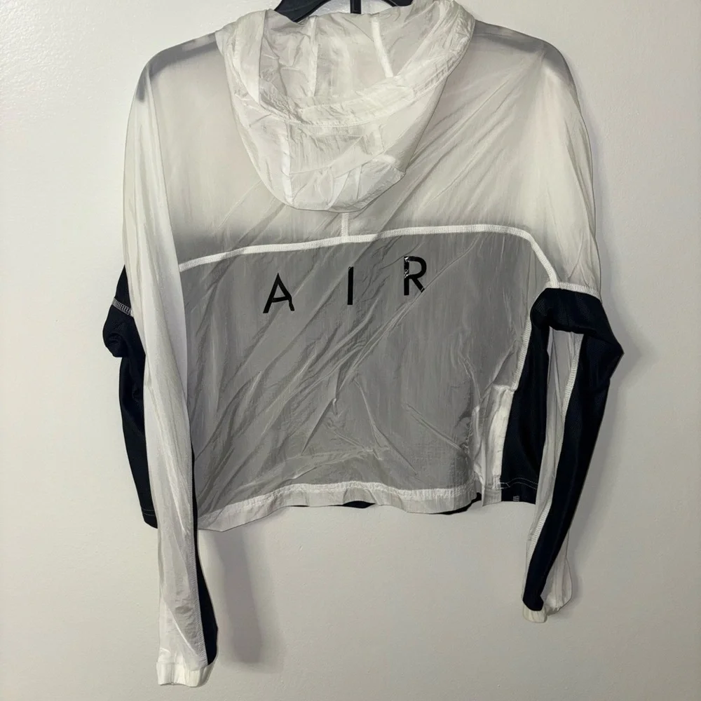 Nike Monochrome Zip-Up Jacket - Picture 7 of 8